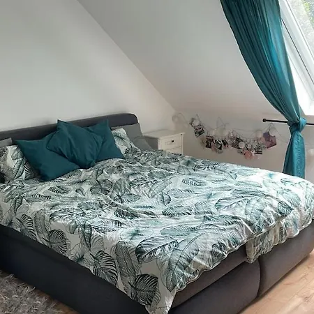 Well-being Oasis Centrally & Fully Equipped Apartment Mettmann
